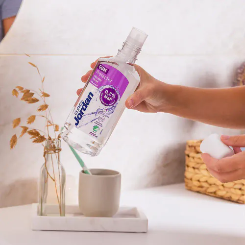 Jordan Clinic Gum 0,2 % Protector Fluorskyll 500 ml